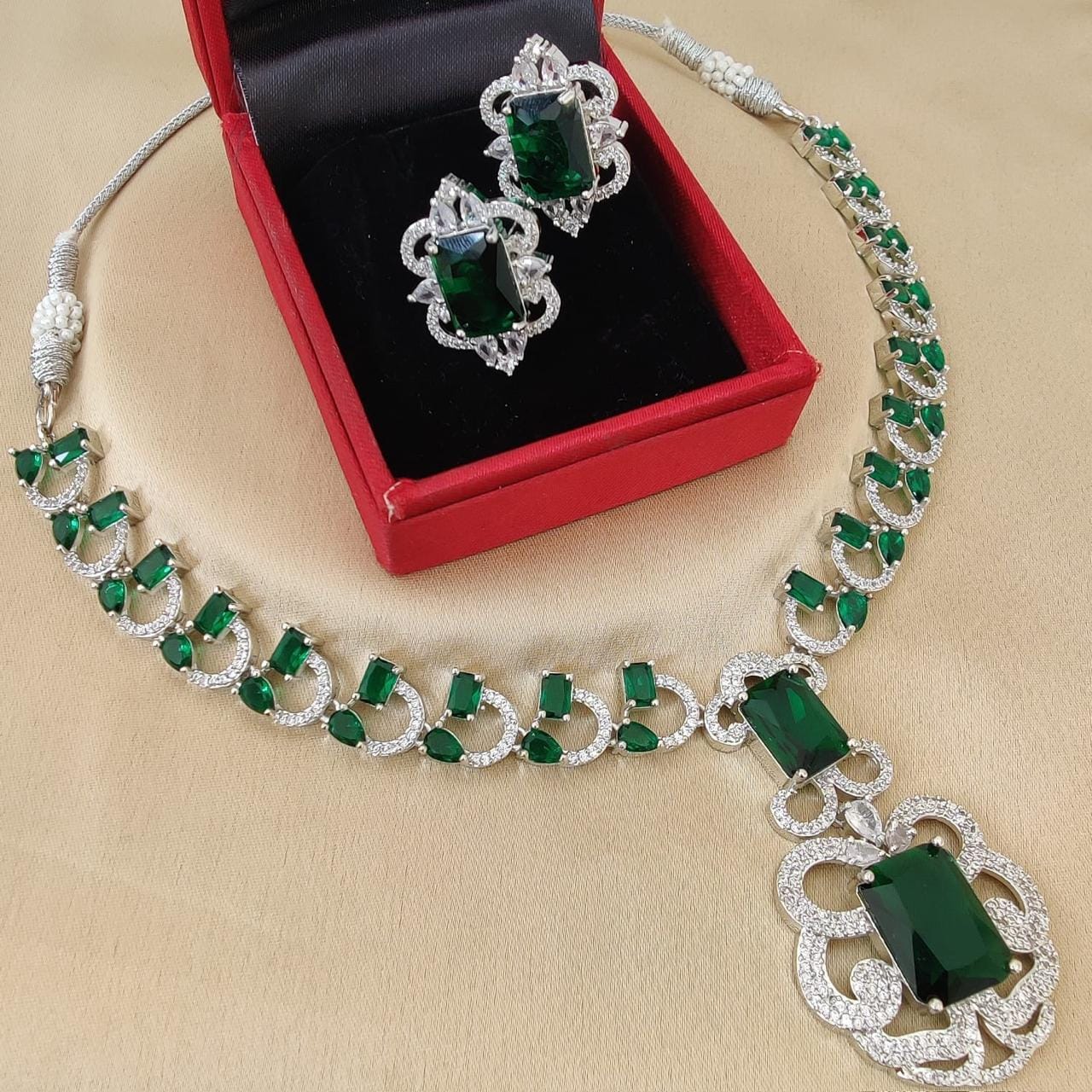 Ambani Emerald Diamond Necklace